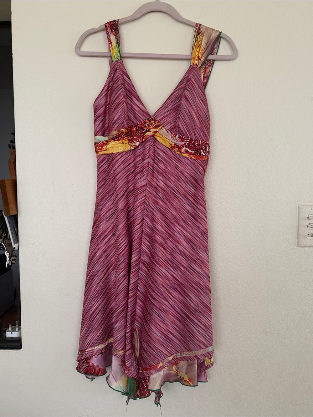 Mary L Couture Women’s Pink Patterned V-Neck Summer Dress Size 8